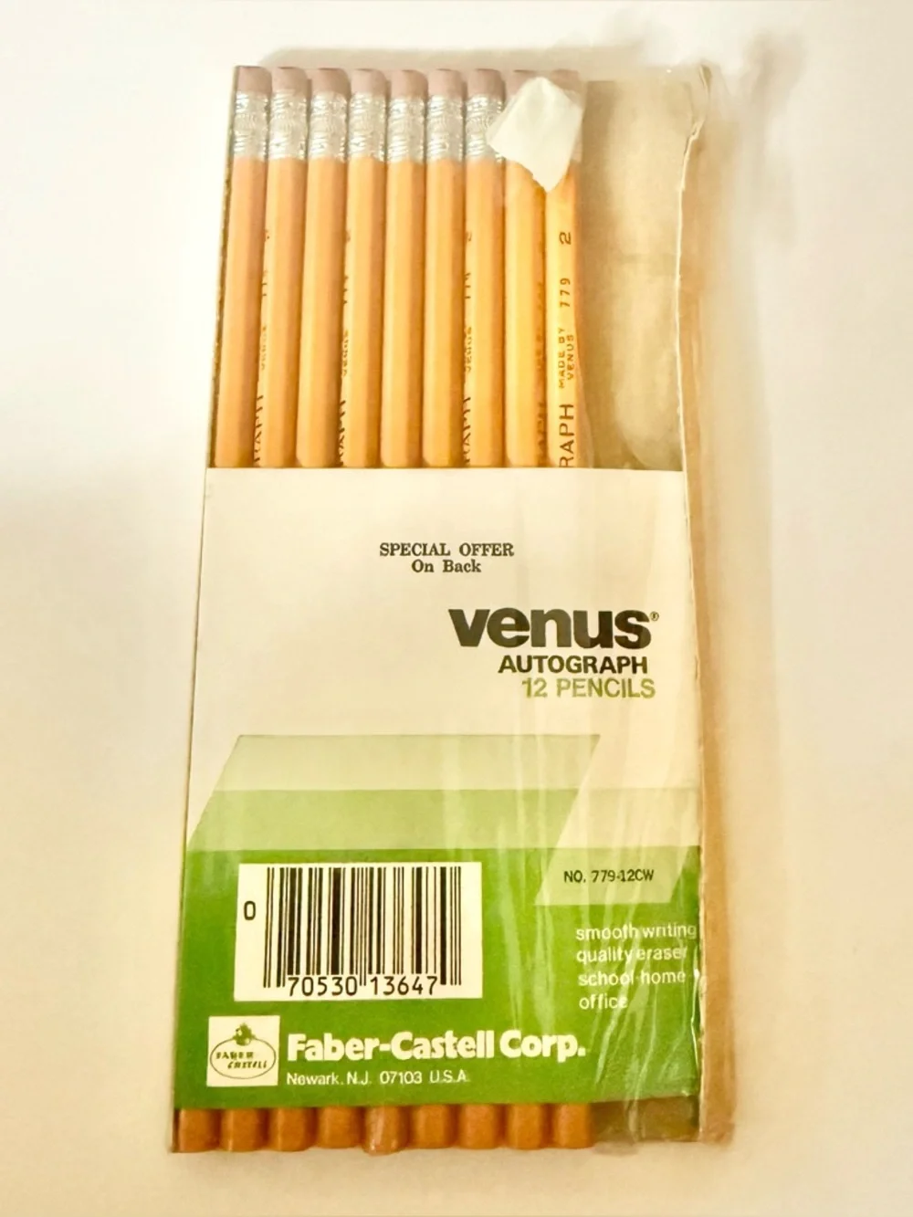 Venus Autograph 9 Wooden Pencils - Yellow with Pink Erasers